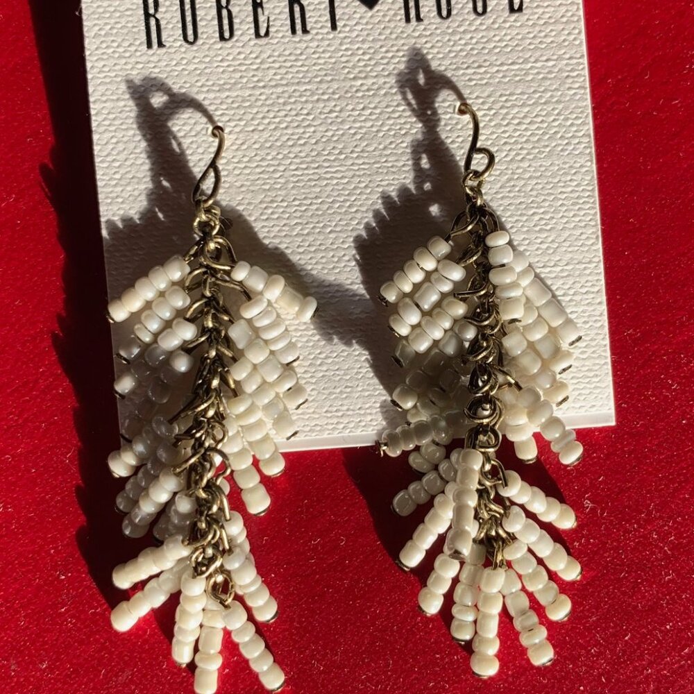 ROBERT ROSE BEADED PIERCED EARRINGS